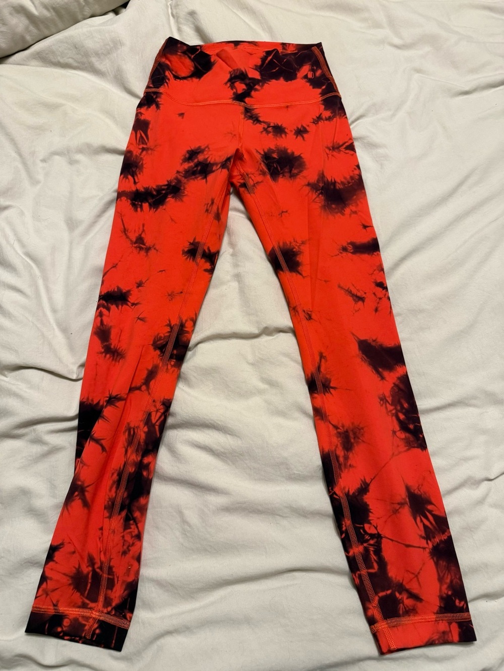 Lululemon Tie Dye Wunder Train High-Rise Tight 25"